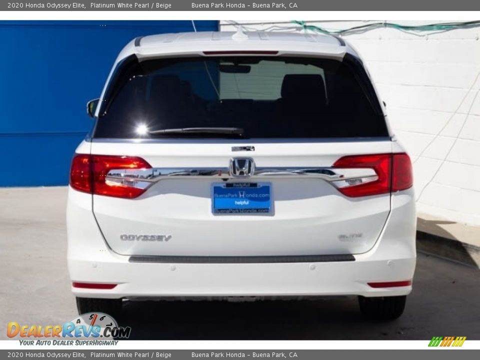 2020 Honda Odyssey Elite Platinum White Pearl / Beige Photo #5