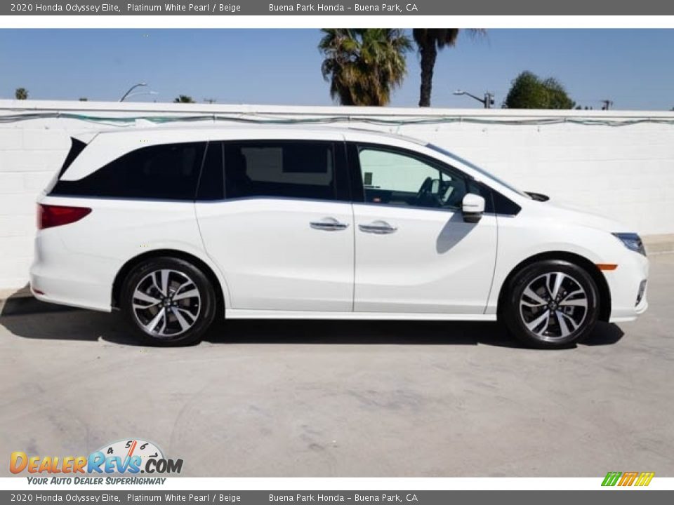 2020 Honda Odyssey Elite Platinum White Pearl / Beige Photo #8