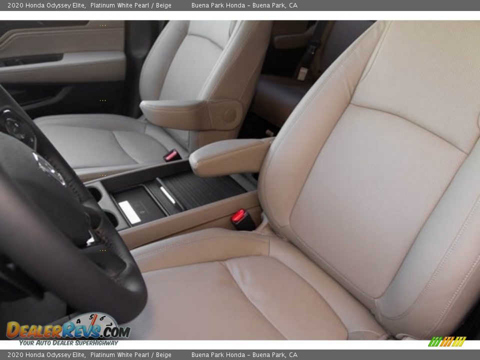 2020 Honda Odyssey Elite Platinum White Pearl / Beige Photo #23