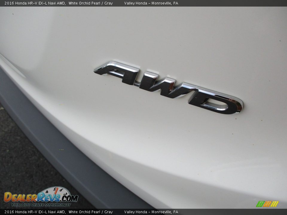 2016 Honda HR-V EX-L Navi AWD White Orchid Pearl / Gray Photo #6