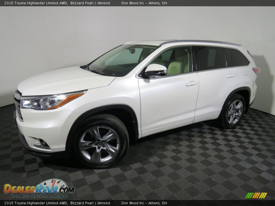 2016 Toyota Highlander Limited AWD Blizzard Pearl / Almond Photo #6