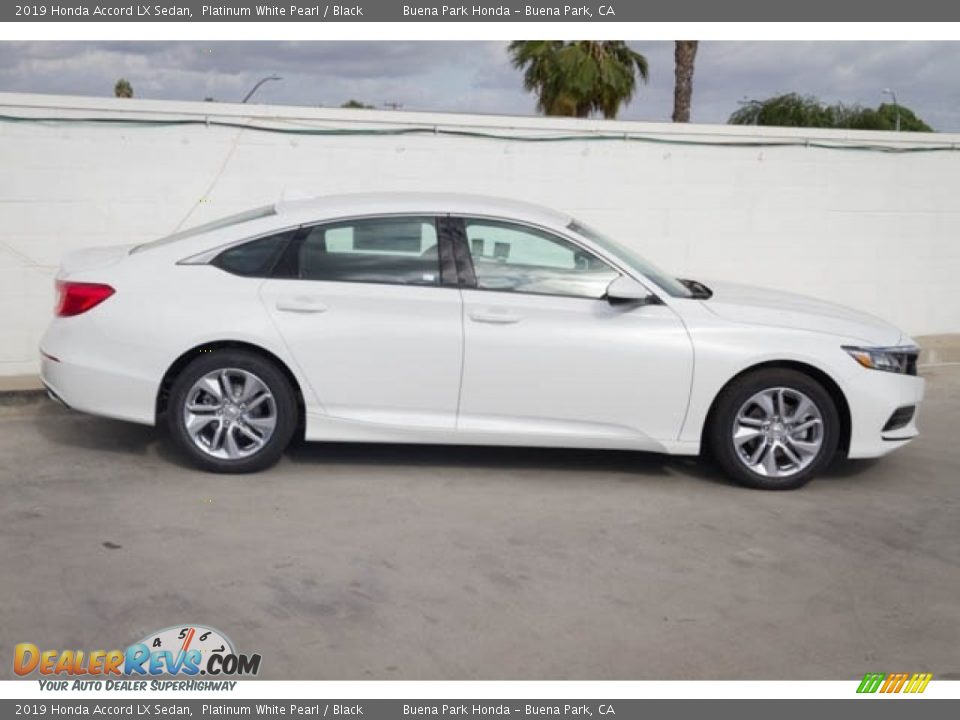 2019 Honda Accord LX Sedan Platinum White Pearl / Black Photo #5