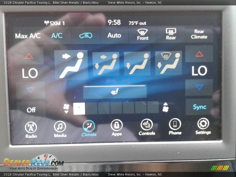 2018 Chrysler Pacifica Touring L Billet Silver Metallic / Black/Alloy Photo #27