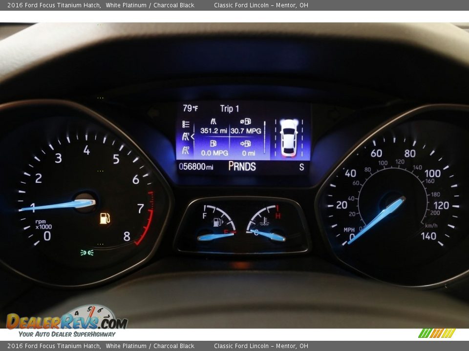 2016 Ford Focus Titanium Hatch White Platinum / Charcoal Black Photo #8