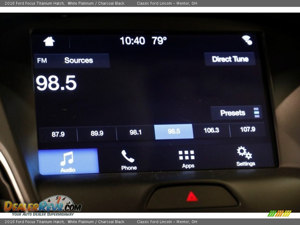 2016 Ford Focus Titanium Hatch White Platinum / Charcoal Black Photo #10