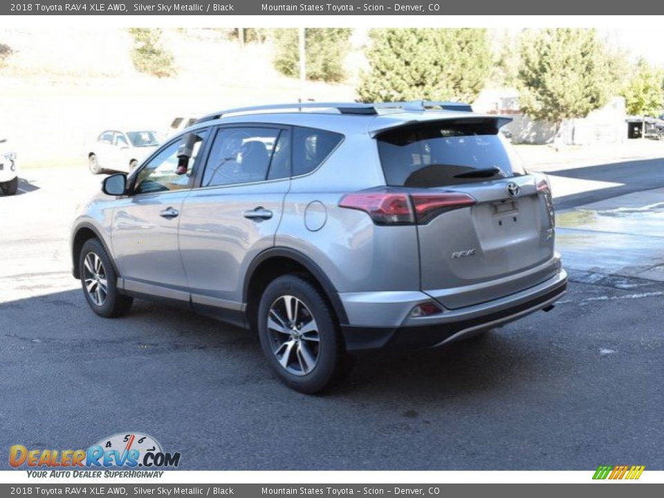 2018 Toyota RAV4 XLE AWD Silver Sky Metallic / Black Photo #4
