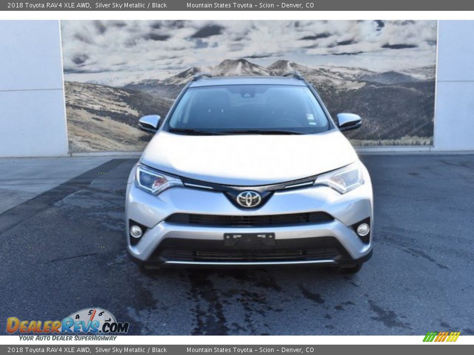 2018 Toyota RAV4 XLE AWD Silver Sky Metallic / Black Photo #8