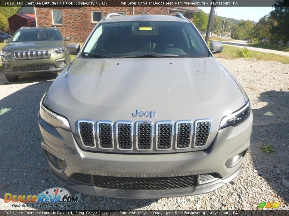 2019 Jeep Cherokee Latitude Plus 4x4 Sting-Gray / Black Photo #8