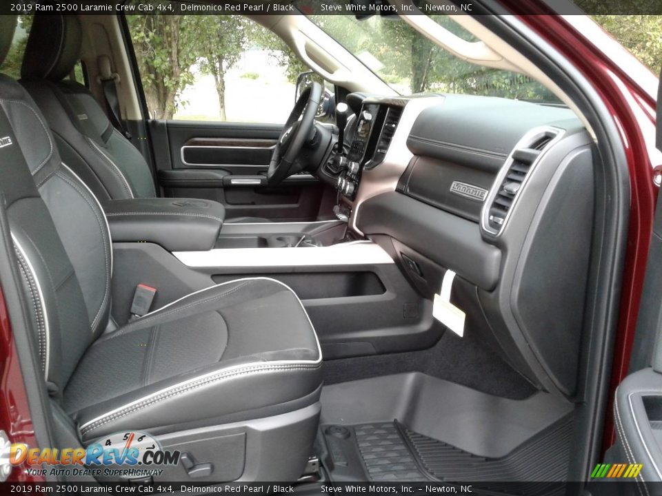 Front Seat of 2019 Ram 2500 Laramie Crew Cab 4x4 Photo #16