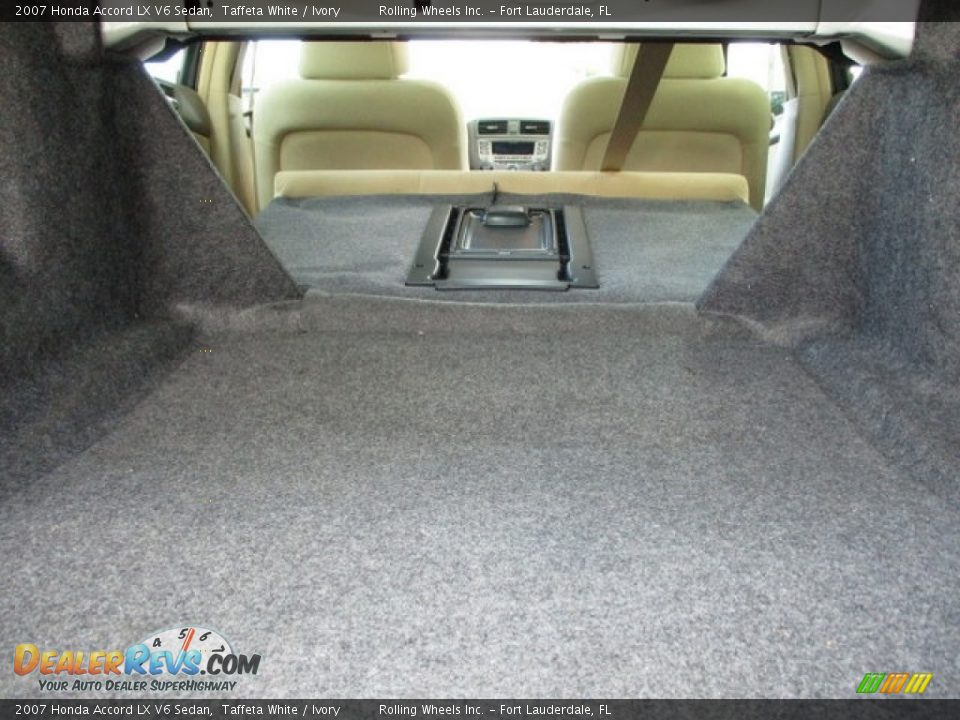 2007 Honda Accord LX V6 Sedan Taffeta White / Ivory Photo #19