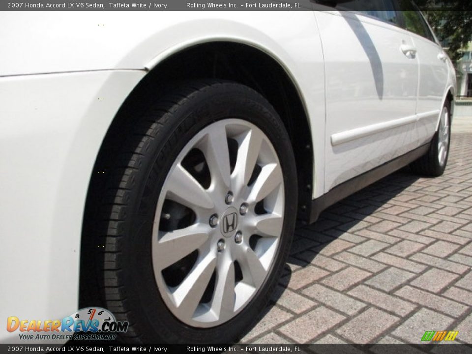 2007 Honda Accord LX V6 Sedan Taffeta White / Ivory Photo #32