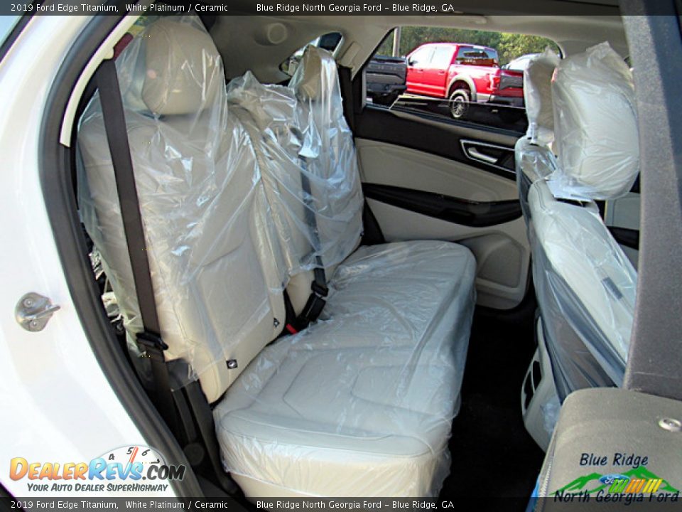2019 Ford Edge Titanium White Platinum / Ceramic Photo #12