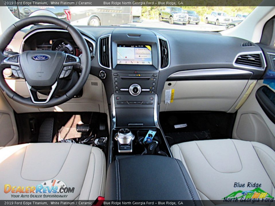 2019 Ford Edge Titanium White Platinum / Ceramic Photo #15