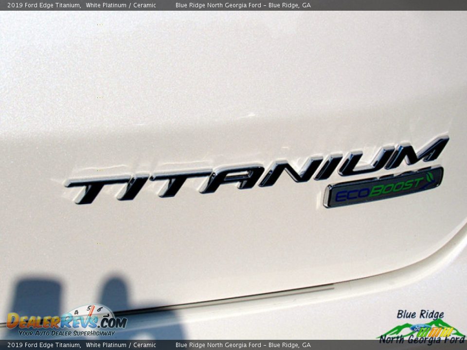 2019 Ford Edge Titanium White Platinum / Ceramic Photo #35