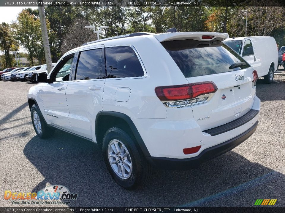 2020 Jeep Grand Cherokee Laredo E 4x4 Bright White / Black Photo #4