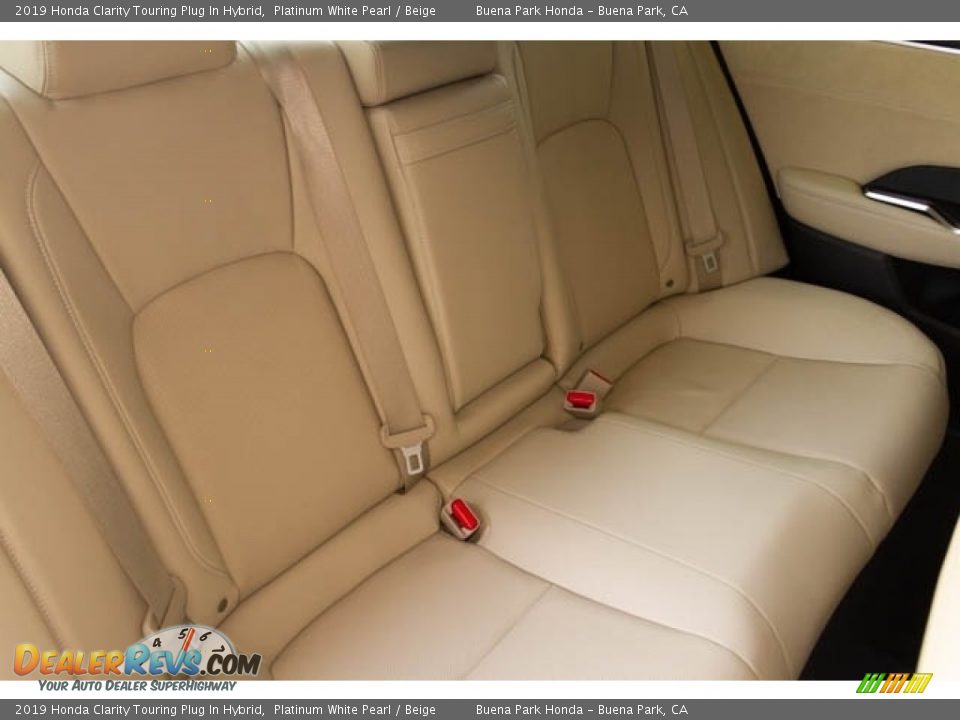2019 Honda Clarity Touring Plug In Hybrid Platinum White Pearl / Beige Photo #22