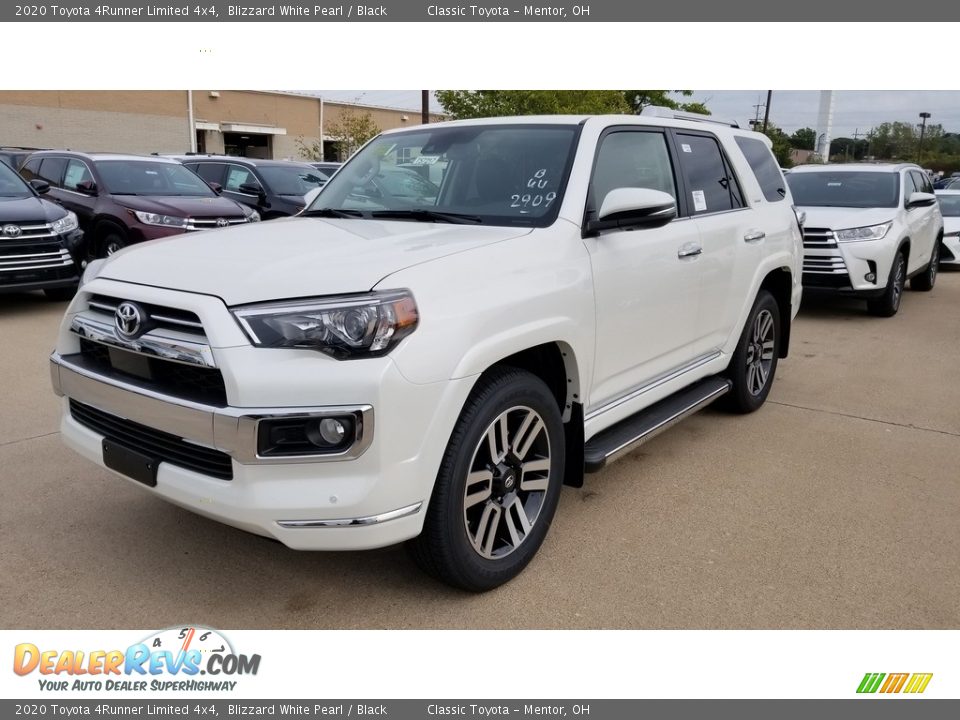 Front 3/4 View of 2020 Toyota 4Runner Limited 4x4 Photo #1