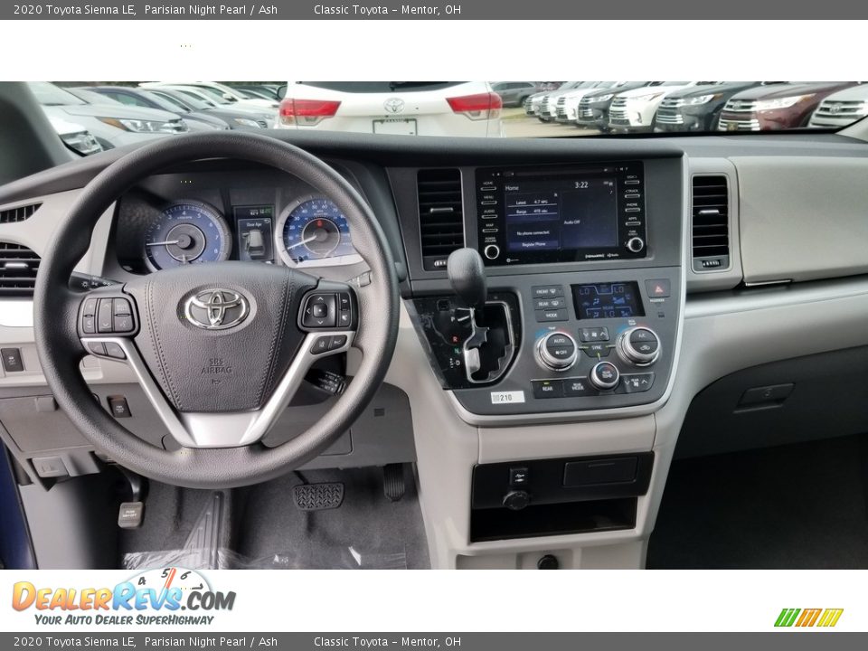 2020 Toyota Sienna LE Parisian Night Pearl / Ash Photo #4