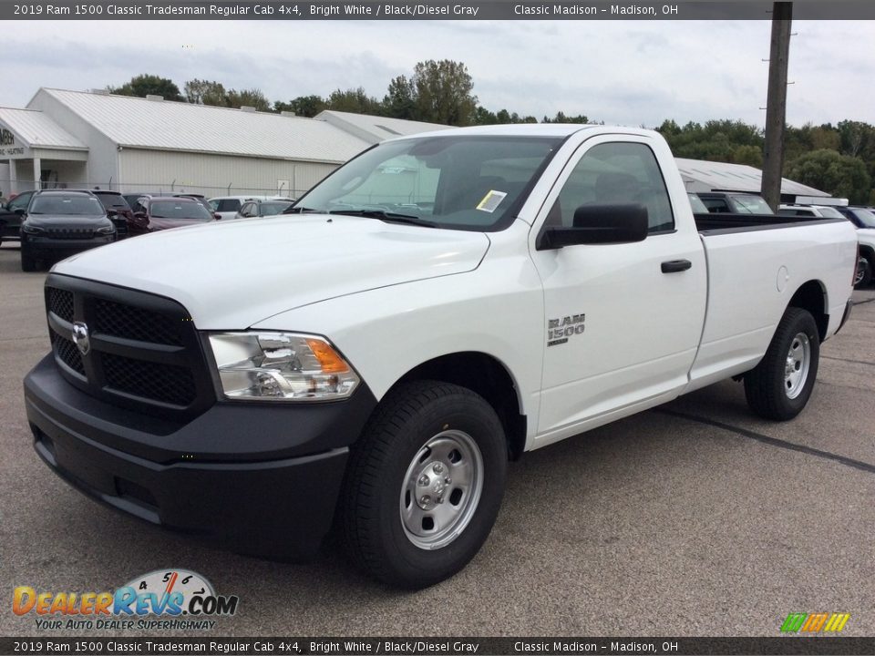 2019 Ram 1500 Classic Tradesman Regular Cab 4x4 Bright White / Black/Diesel Gray Photo #5