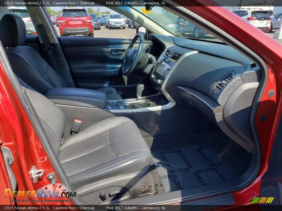2015 Nissan Altima 2.5 SL Cayenne Red / Charcoal Photo #19