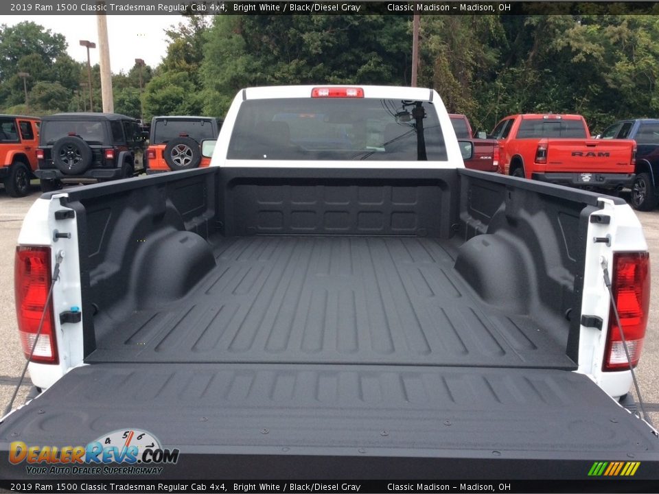 2019 Ram 1500 Classic Tradesman Regular Cab 4x4 Bright White / Black/Diesel Gray Photo #9