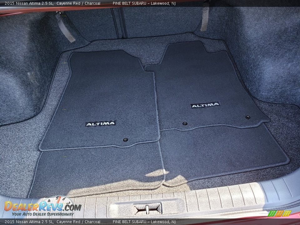 2015 Nissan Altima 2.5 SL Cayenne Red / Charcoal Photo #23