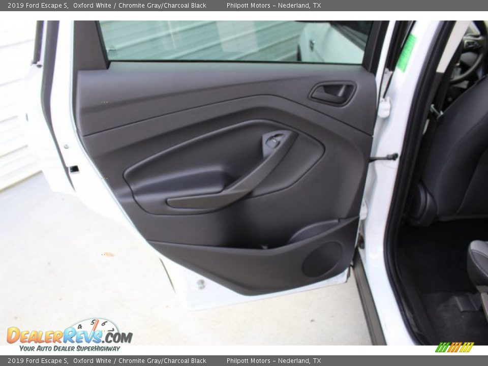 2019 Ford Escape S Oxford White / Chromite Gray/Charcoal Black Photo #18