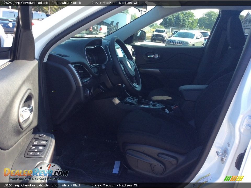 2020 Jeep Cherokee Latitude Bright White / Black Photo #11