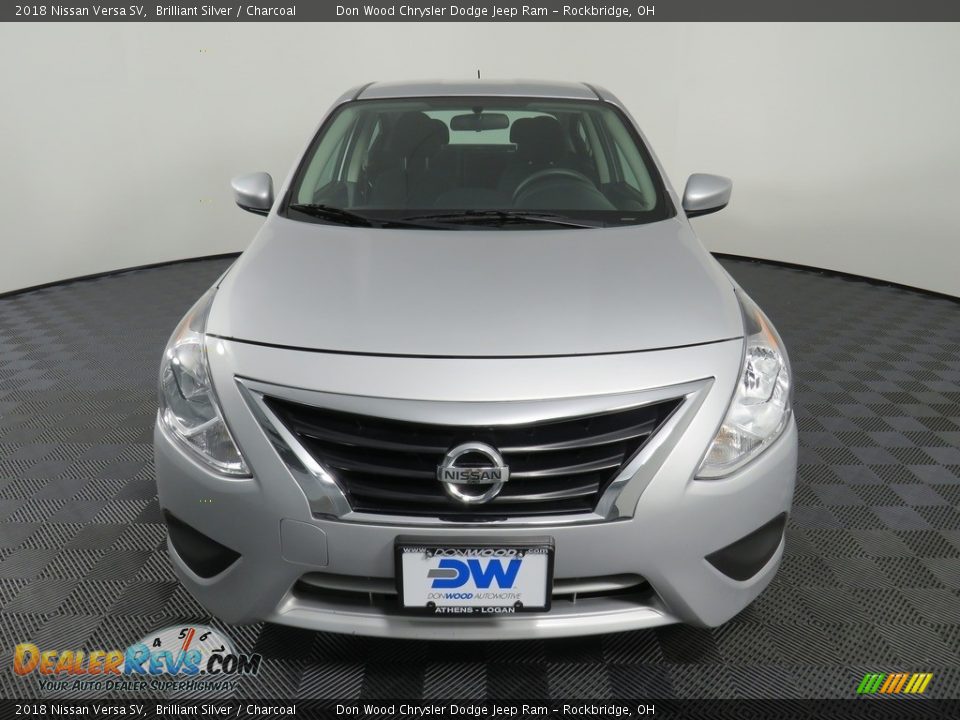 2018 Nissan Versa SV Brilliant Silver / Charcoal Photo #4