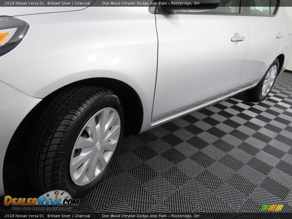 2018 Nissan Versa SV Brilliant Silver / Charcoal Photo #8