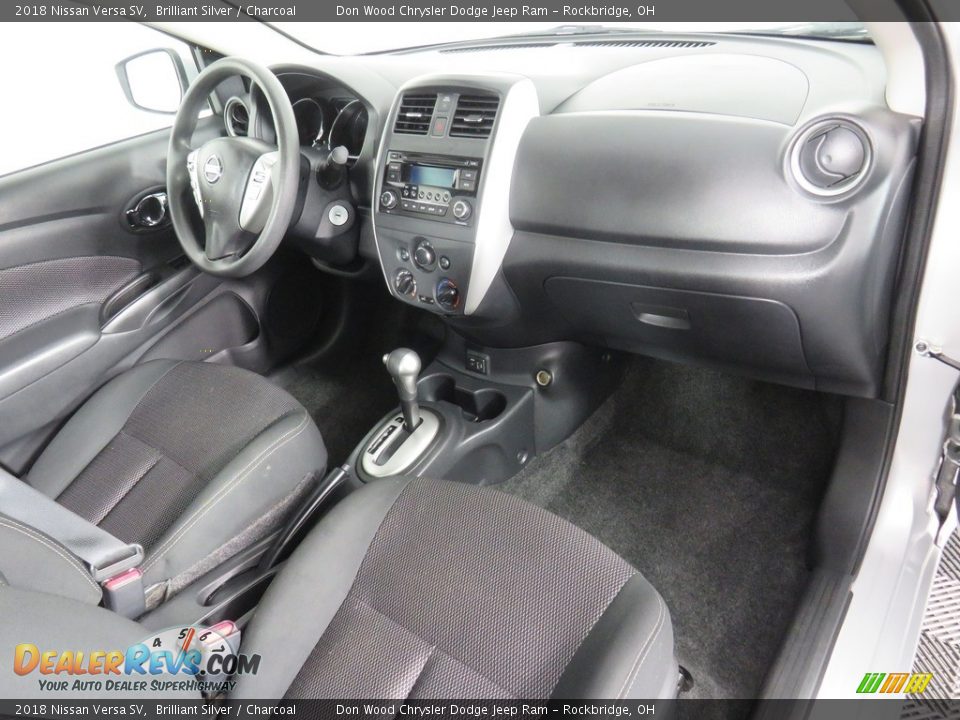 2018 Nissan Versa SV Brilliant Silver / Charcoal Photo #30