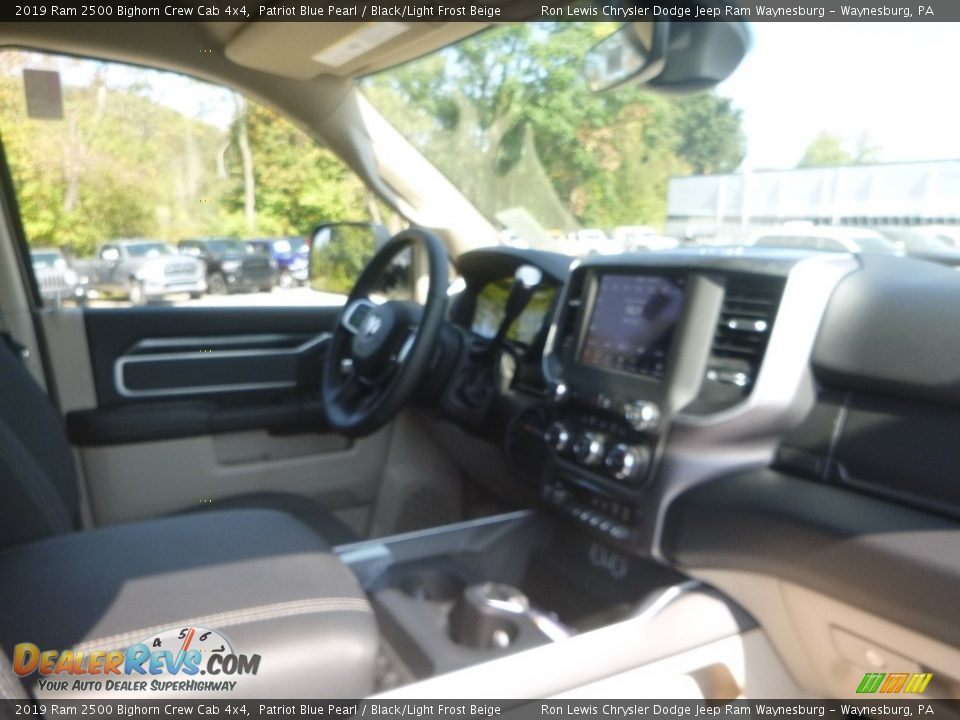2019 Ram 2500 Bighorn Crew Cab 4x4 Patriot Blue Pearl / Black/Light Frost Beige Photo #11
