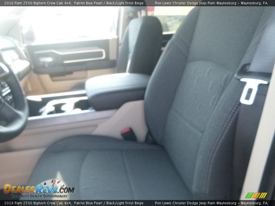 2019 Ram 2500 Bighorn Crew Cab 4x4 Patriot Blue Pearl / Black/Light Frost Beige Photo #13