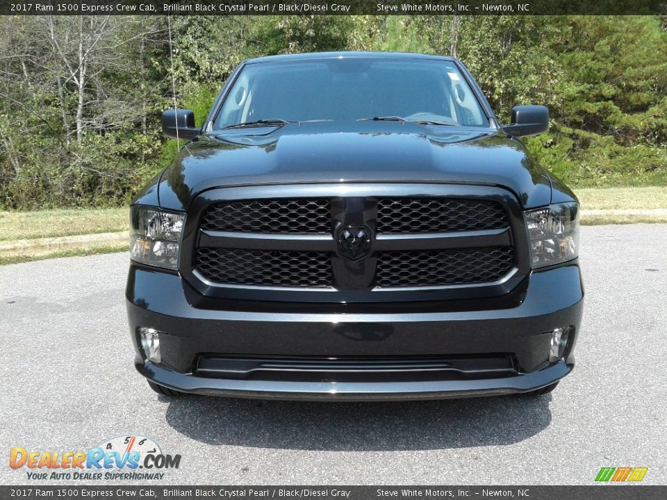 2017 Ram 1500 Express Crew Cab Brilliant Black Crystal Pearl / Black/Diesel Gray Photo #3
