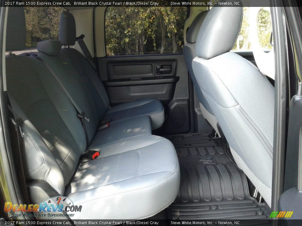 2017 Ram 1500 Express Crew Cab Brilliant Black Crystal Pearl / Black/Diesel Gray Photo #13