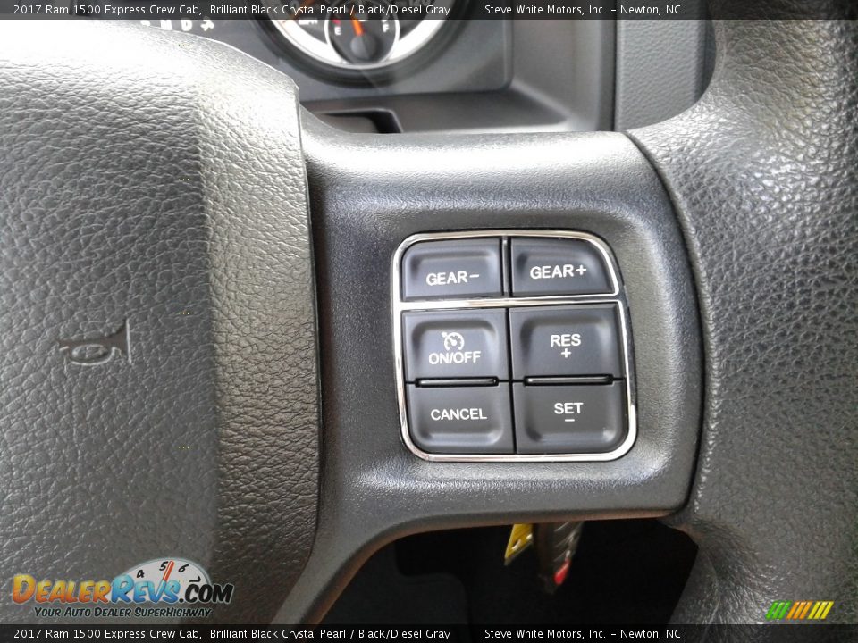 2017 Ram 1500 Express Crew Cab Brilliant Black Crystal Pearl / Black/Diesel Gray Photo #16
