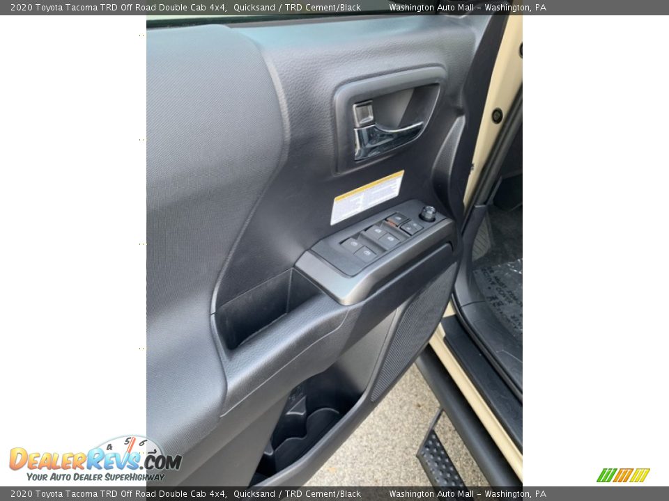 Door Panel of 2020 Toyota Tacoma TRD Off Road Double Cab 4x4 Photo #8