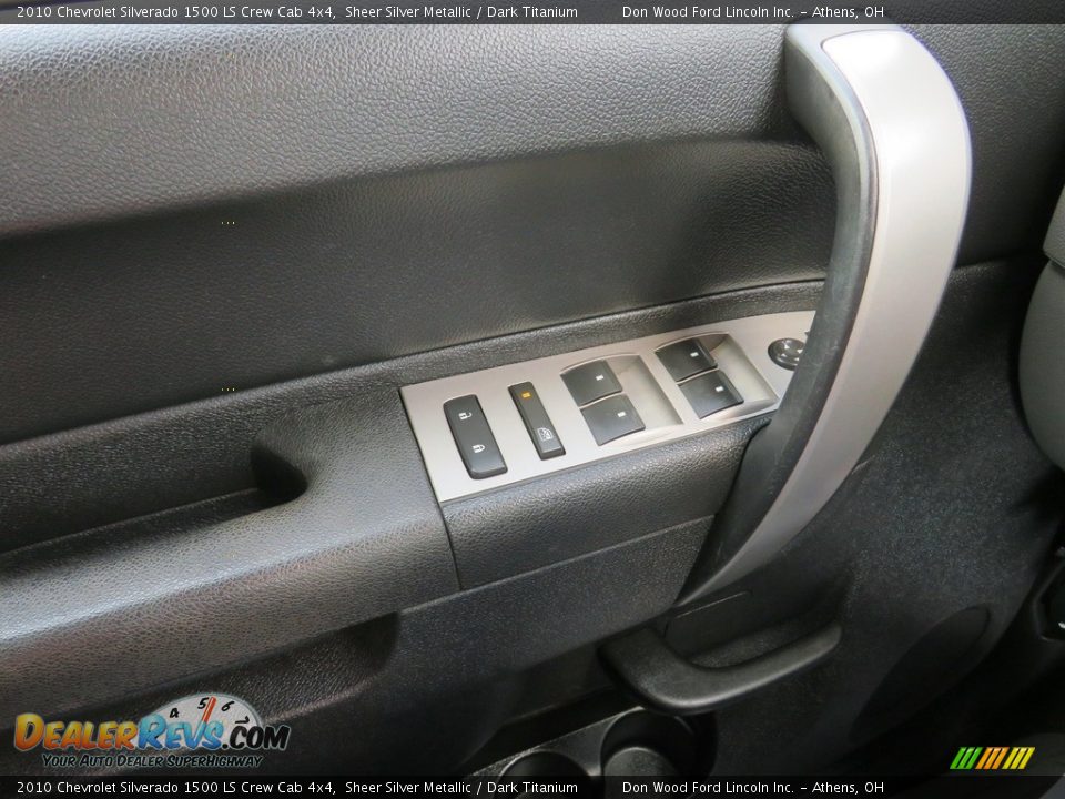 2010 Chevrolet Silverado 1500 LS Crew Cab 4x4 Sheer Silver Metallic / Dark Titanium Photo #32