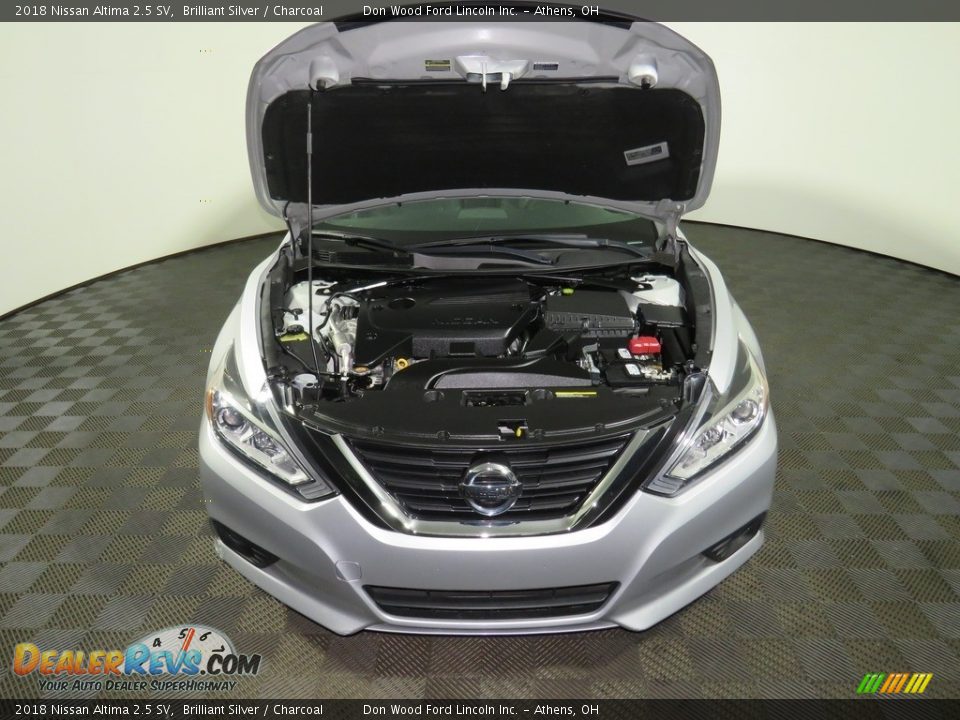 2018 Nissan Altima 2.5 SV Brilliant Silver / Charcoal Photo #5