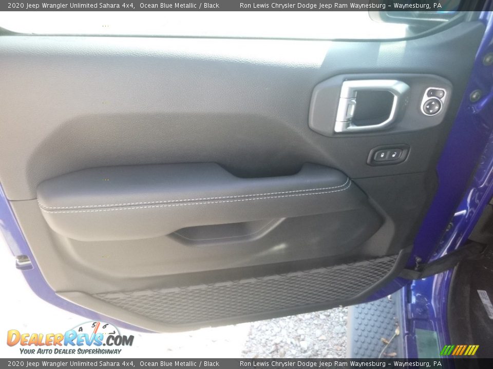 2020 Jeep Wrangler Unlimited Sahara 4x4 Ocean Blue Metallic / Black Photo #14