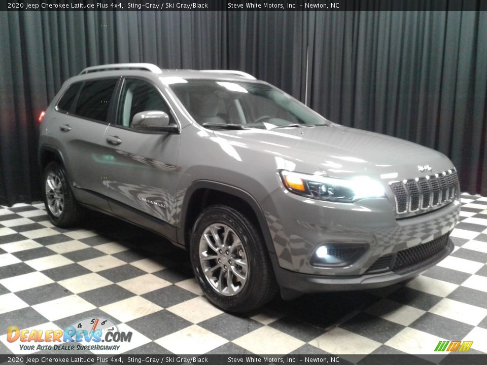 2020 Jeep Cherokee Latitude Plus 4x4 Sting-Gray / Ski Gray/Black Photo #4