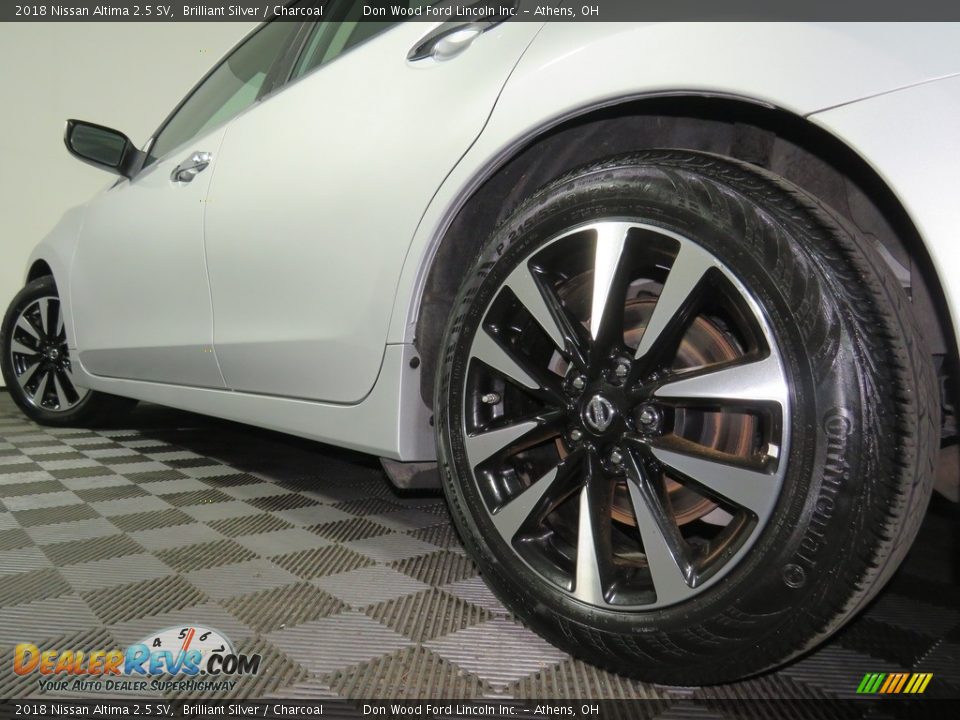 2018 Nissan Altima 2.5 SV Brilliant Silver / Charcoal Photo #10
