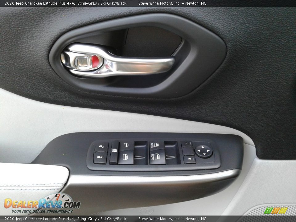 2020 Jeep Cherokee Latitude Plus 4x4 Sting-Gray / Ski Gray/Black Photo #9