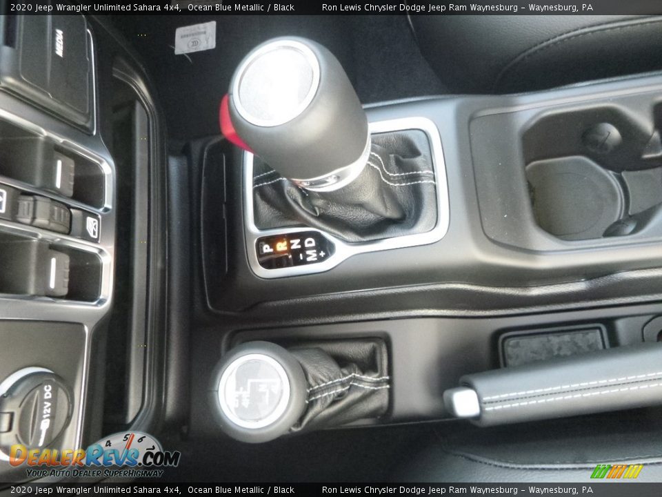 2020 Jeep Wrangler Unlimited Sahara 4x4 Ocean Blue Metallic / Black Photo #19