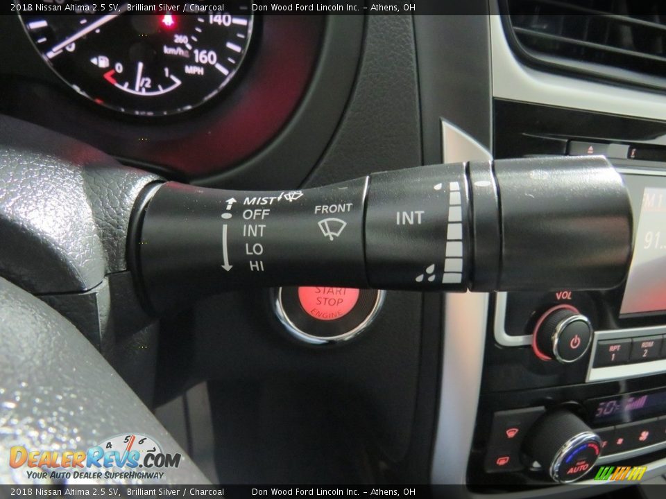 2018 Nissan Altima 2.5 SV Brilliant Silver / Charcoal Photo #31