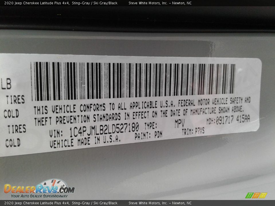 2020 Jeep Cherokee Latitude Plus 4x4 Sting-Gray / Ski Gray/Black Photo #33