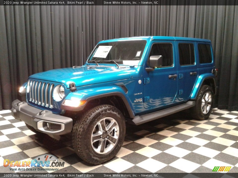 2020 Jeep Wrangler Unlimited Sahara 4x4 Bikini Pearl / Black Photo #2