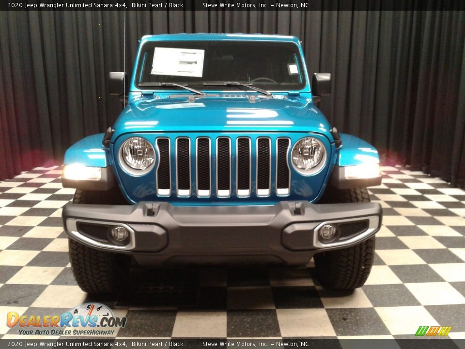 2020 Jeep Wrangler Unlimited Sahara 4x4 Bikini Pearl / Black Photo #3