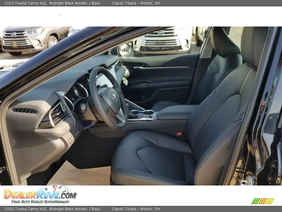 2020 Toyota Camry XLE Midnight Black Metallic / Black Photo #2