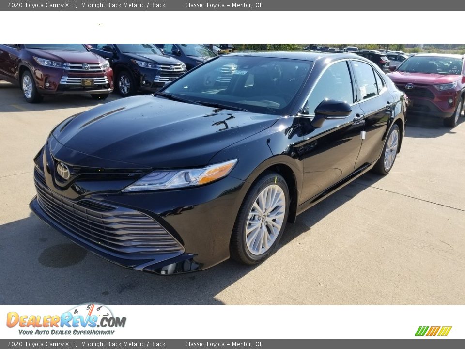 2020 Toyota Camry XLE Midnight Black Metallic / Black Photo #1